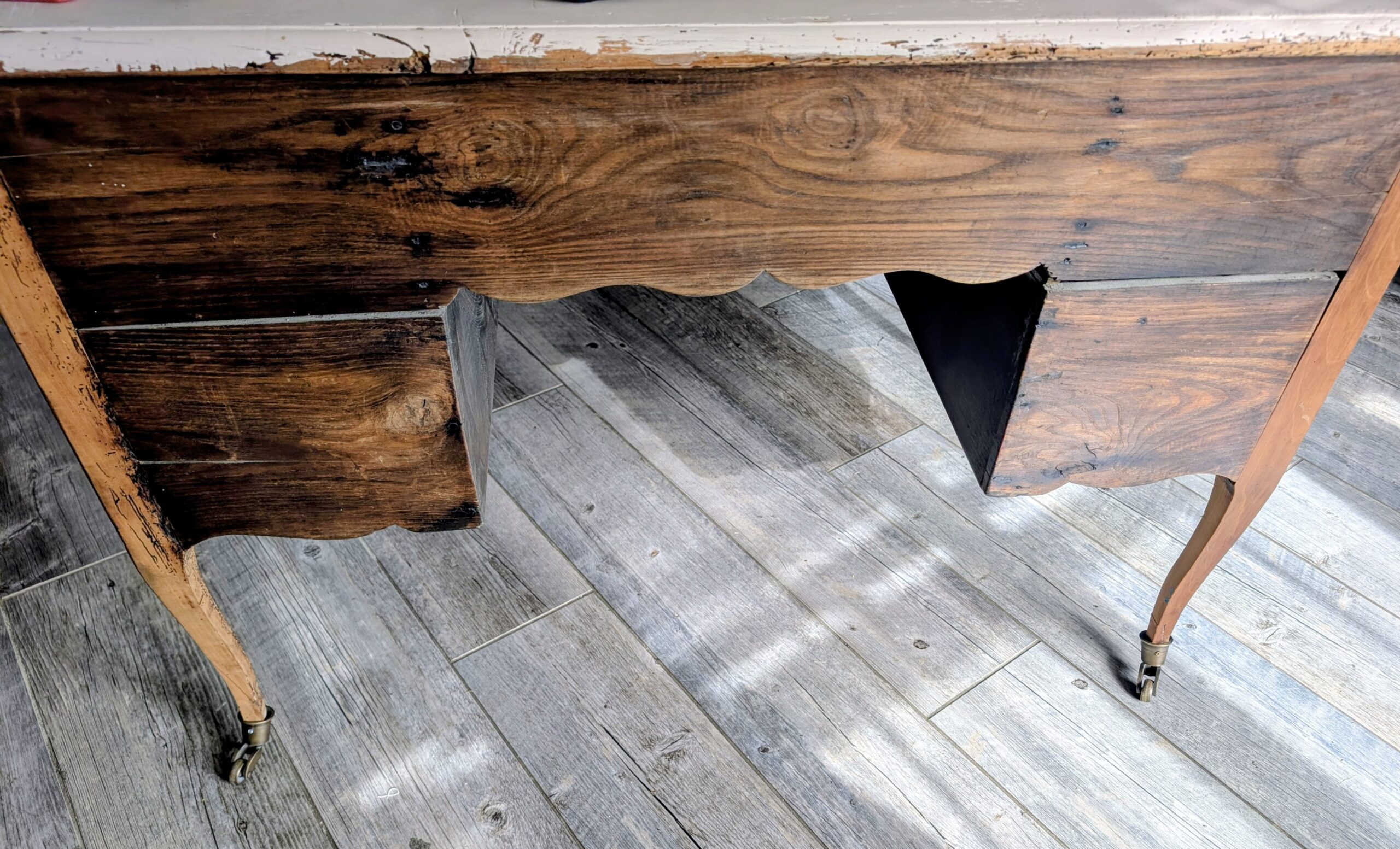 Vintage Solid Wood French Provincial Desk Carved Antique Style - Image 6